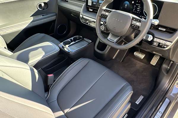 2024 Hyundai IONIQ 5 DYNAMIQ NE.V5