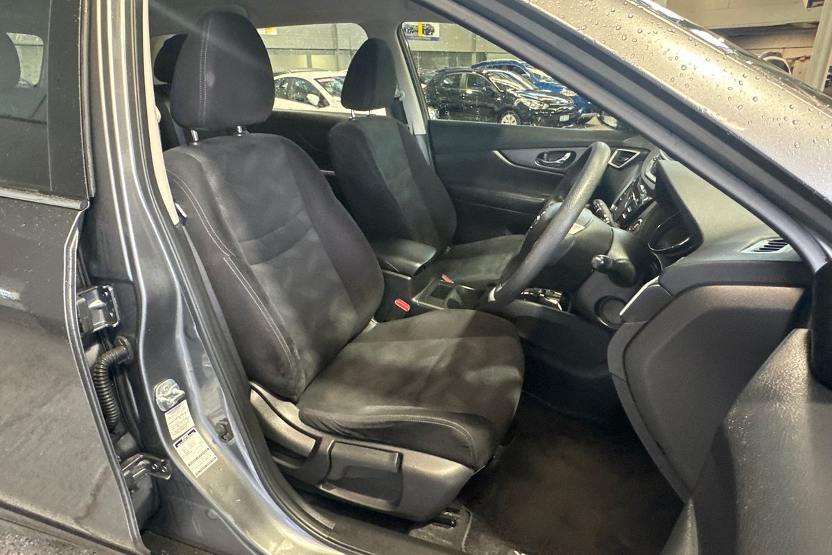 2016 Nissan X-TRAIL ST T32
