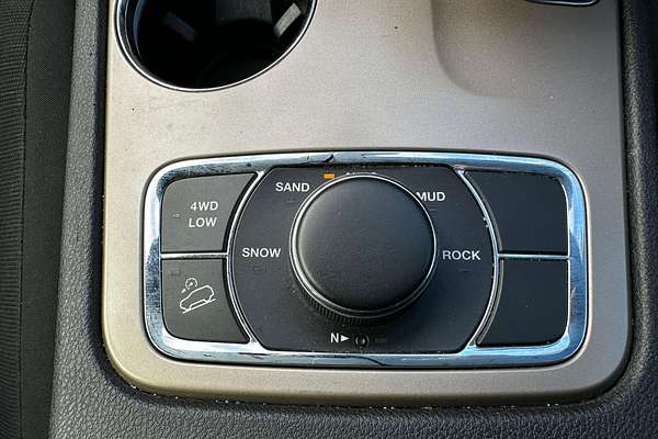 2014 Jeep Grand Cherokee Laredo WK