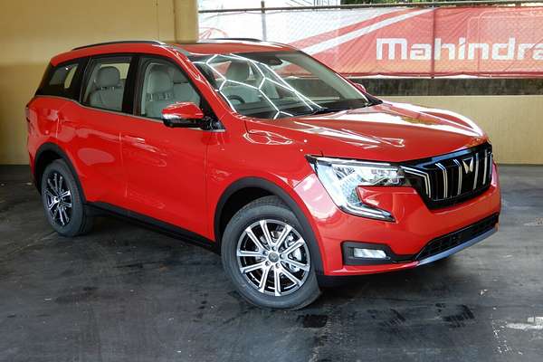 2025 Mahindra XUV700 AX7L MY25