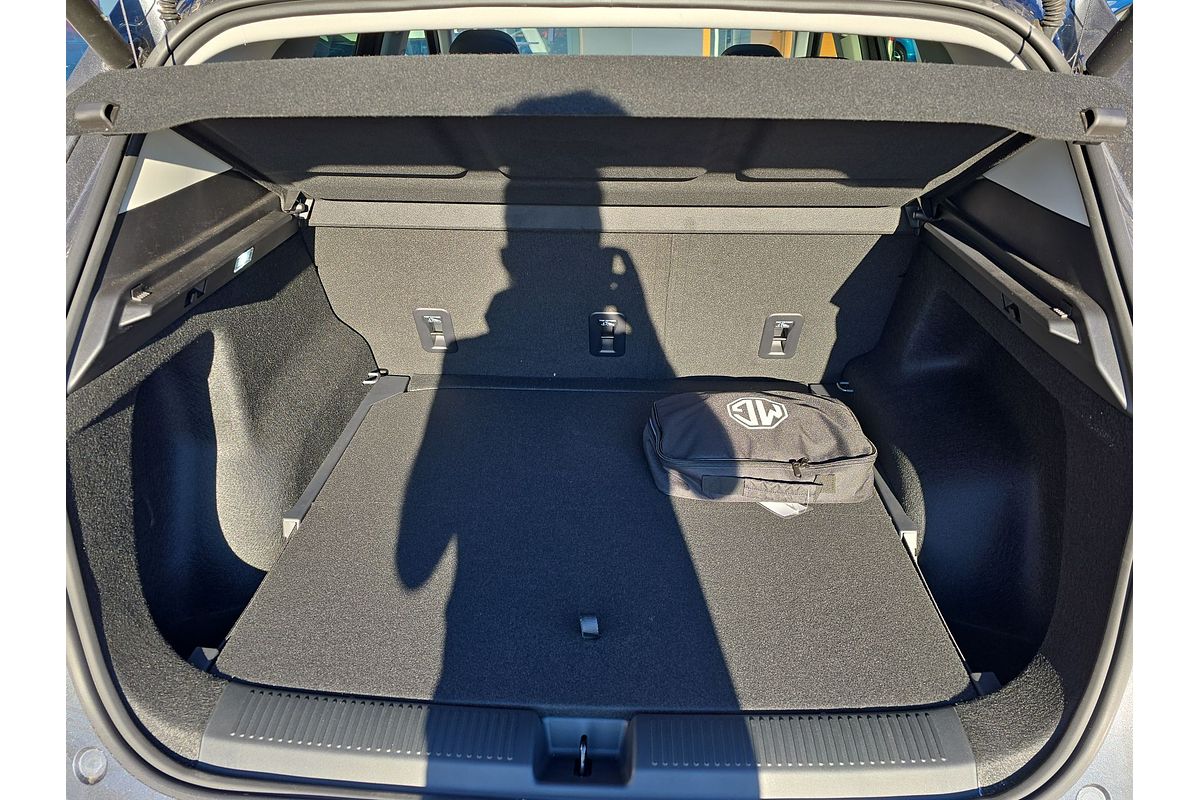 2025 MG MGS5 EV Essence 62 ZS3EM