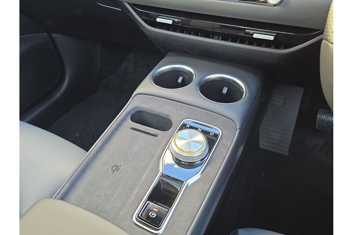 2025 MG MGS5 EV Essence 62 ZS3EM