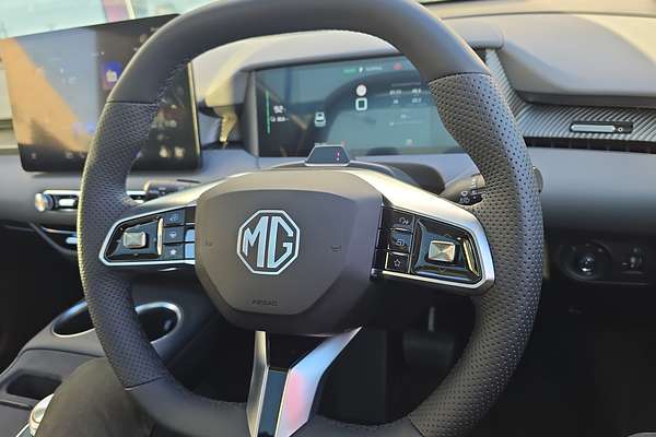 2025 MG MGS5 EV Essence 62 ZS3EM