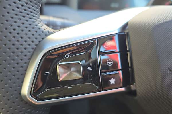 2025 MG MGS5 EV Essence 62 ZS3EM