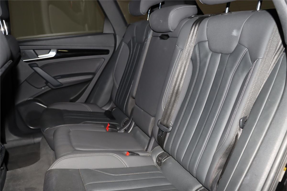 2021 Audi Q5 45 TFSI Launch Edition FY