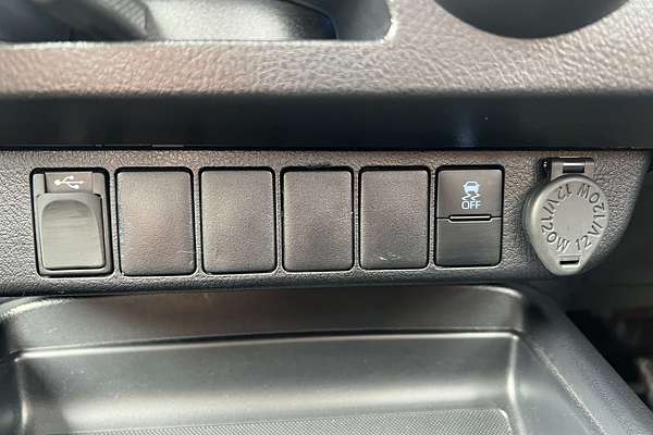 2022 Toyota Hilux Workmate TGN121R Rear Wheel Drive