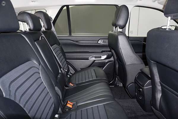 2025 Ford Everest Sport 2.0L
