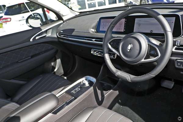 2025 GWM Ora Extended Range ES11
