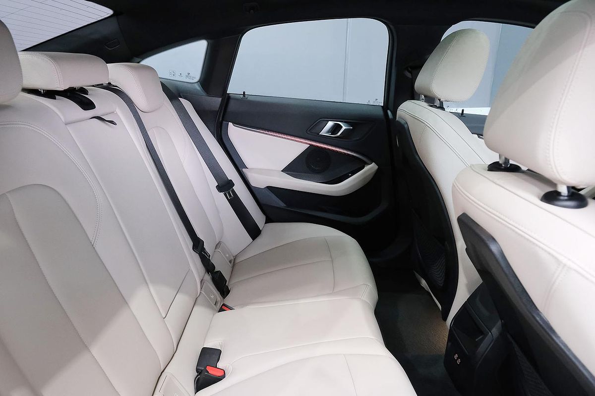 2021 BMW 2 Series 220i M Sport F44