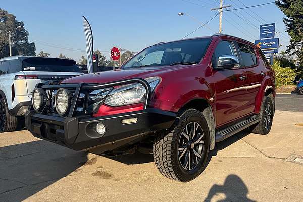2020 Isuzu MU-X LS-T