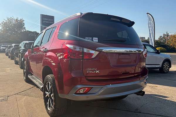 2020 Isuzu MU-X LS-T