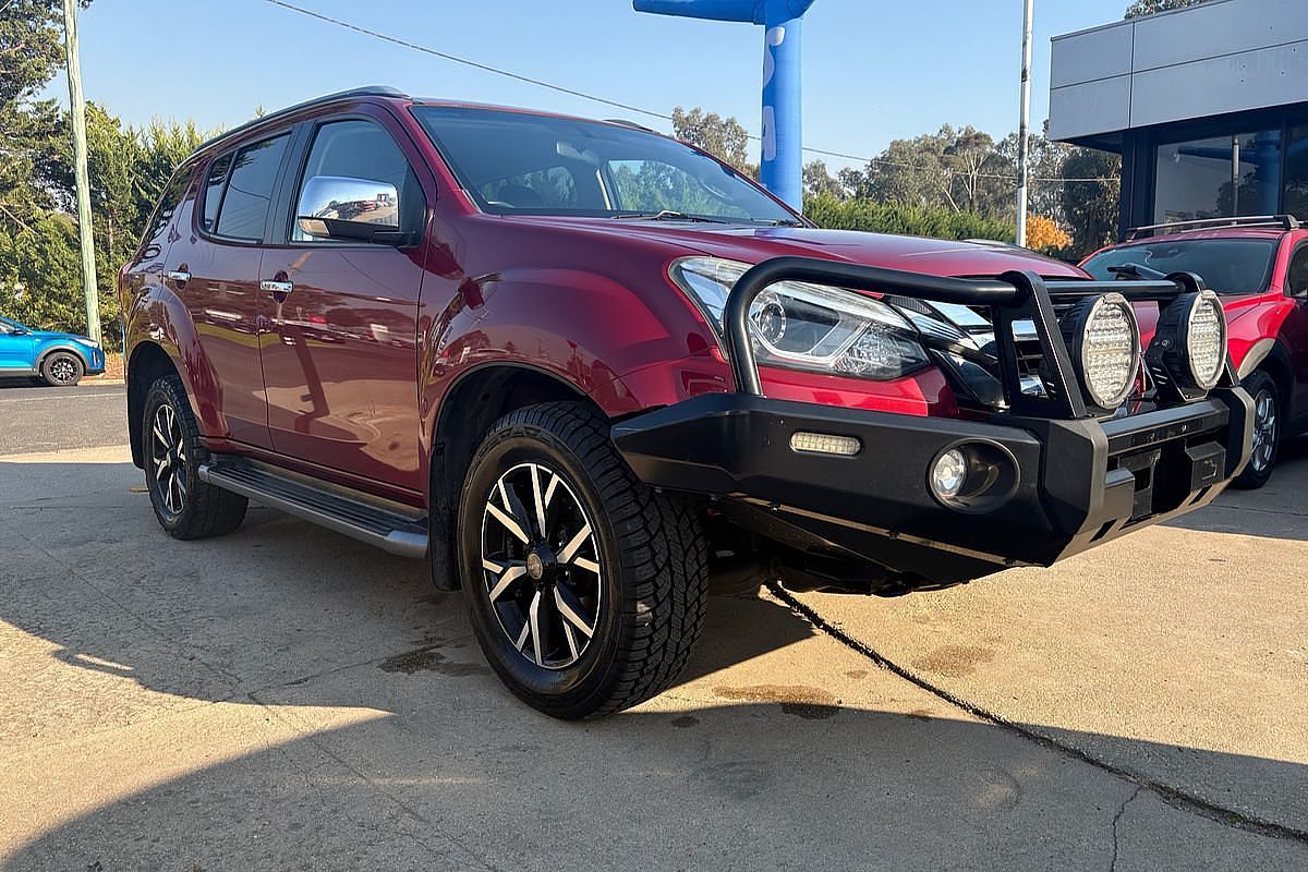 2020 Isuzu MU-X LS-T
