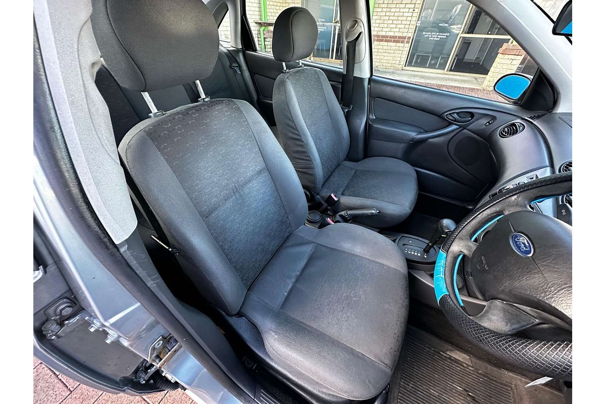 2003 Ford Focus LX LR