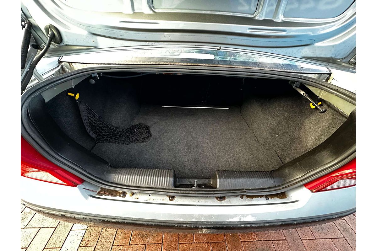 2003 Ford Focus LX LR