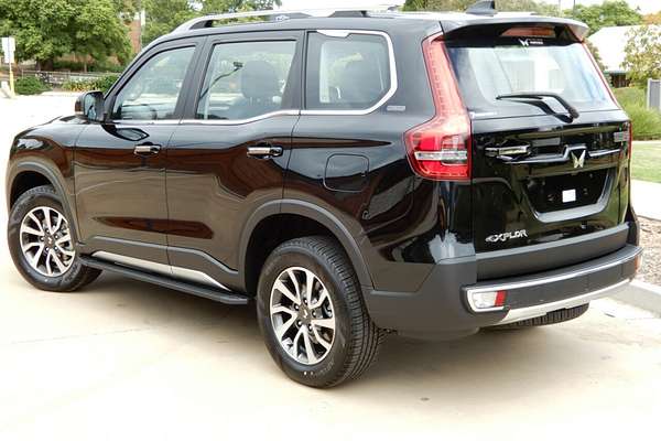 2025 Mahindra Scorpio Z8L