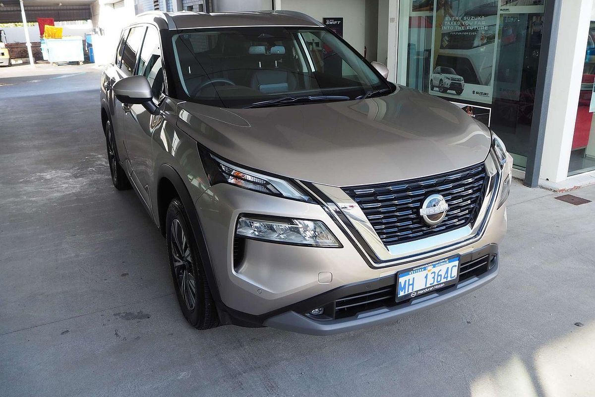 2024 Nissan X-TRAIL ST-L T33
