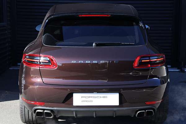 2015 Porsche Macan Turbo 95B