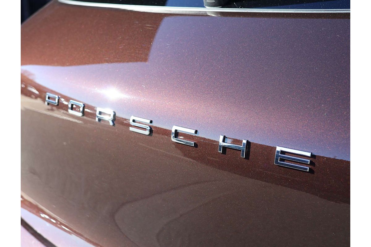 2015 Porsche Macan Turbo 95B