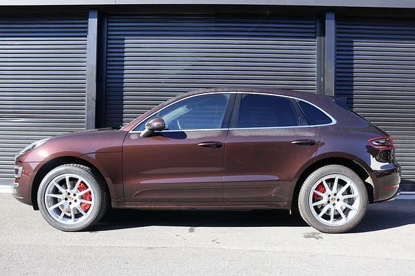 2015 Porsche Macan Turbo 95B
