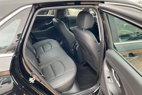 2023 Mazda 3 G20 Touring BP Series