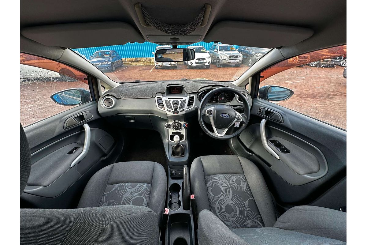 2010 Ford Fiesta LX WT
