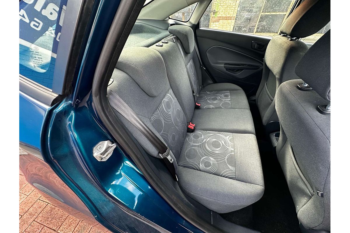 2010 Ford Fiesta LX WT