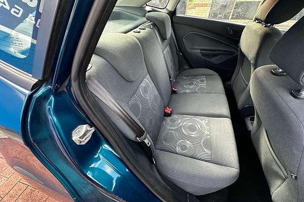 2010 Ford Fiesta LX WT