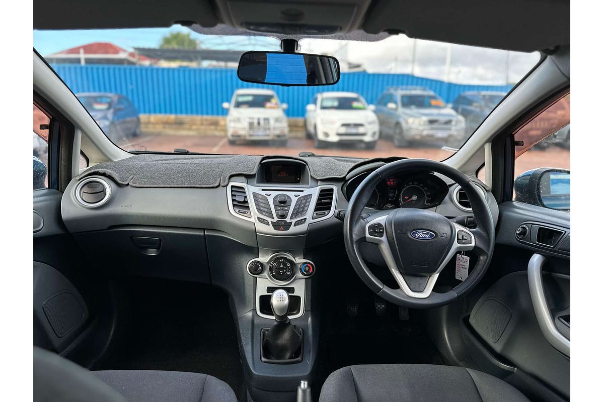 2010 Ford Fiesta LX WT