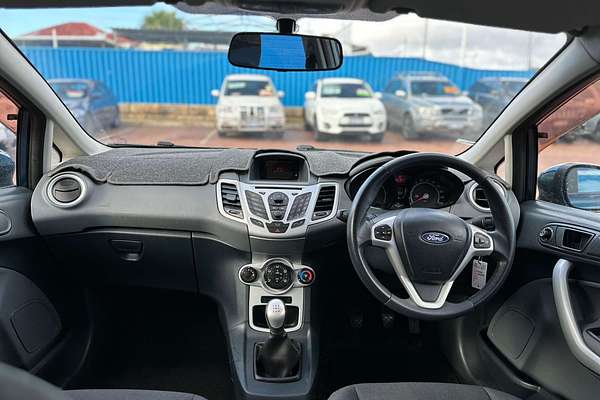 2010 Ford Fiesta LX WT