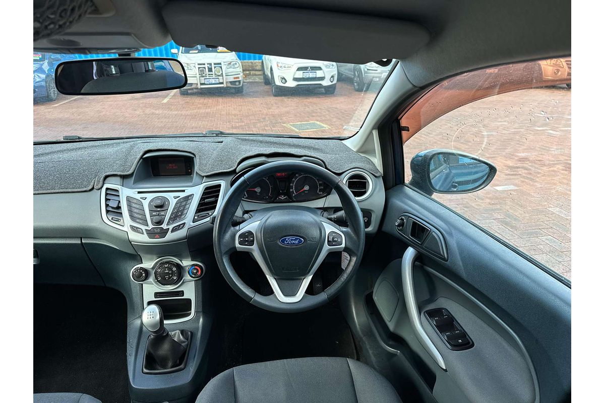 2010 Ford Fiesta LX WT