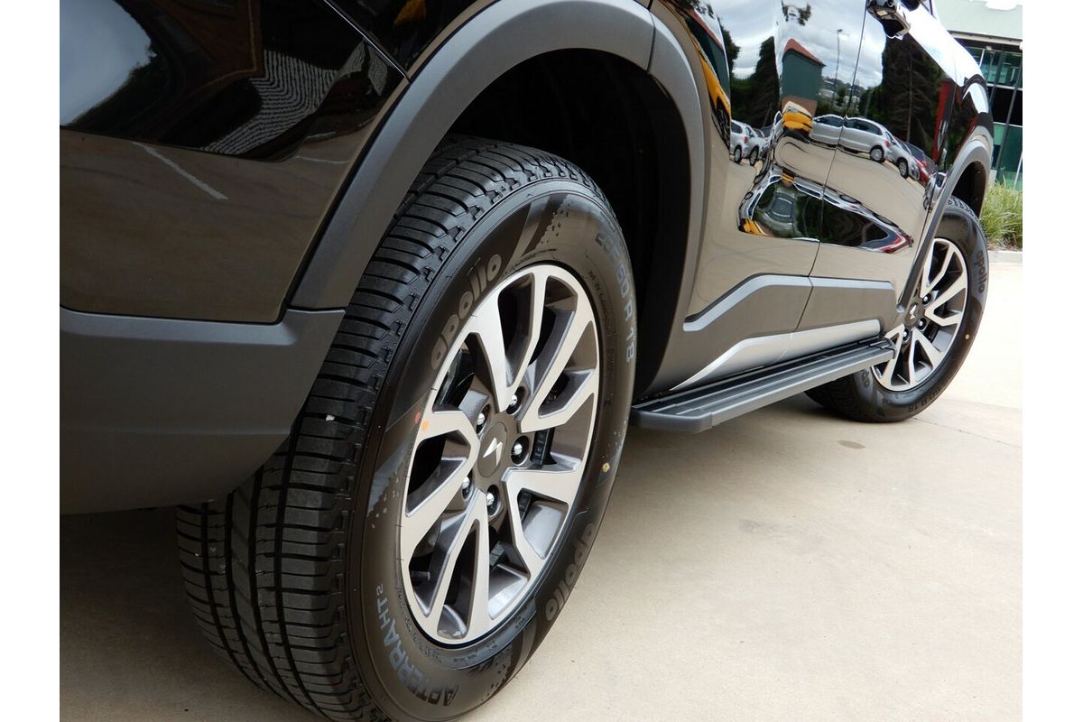 2025 Mahindra Scorpio Z8L