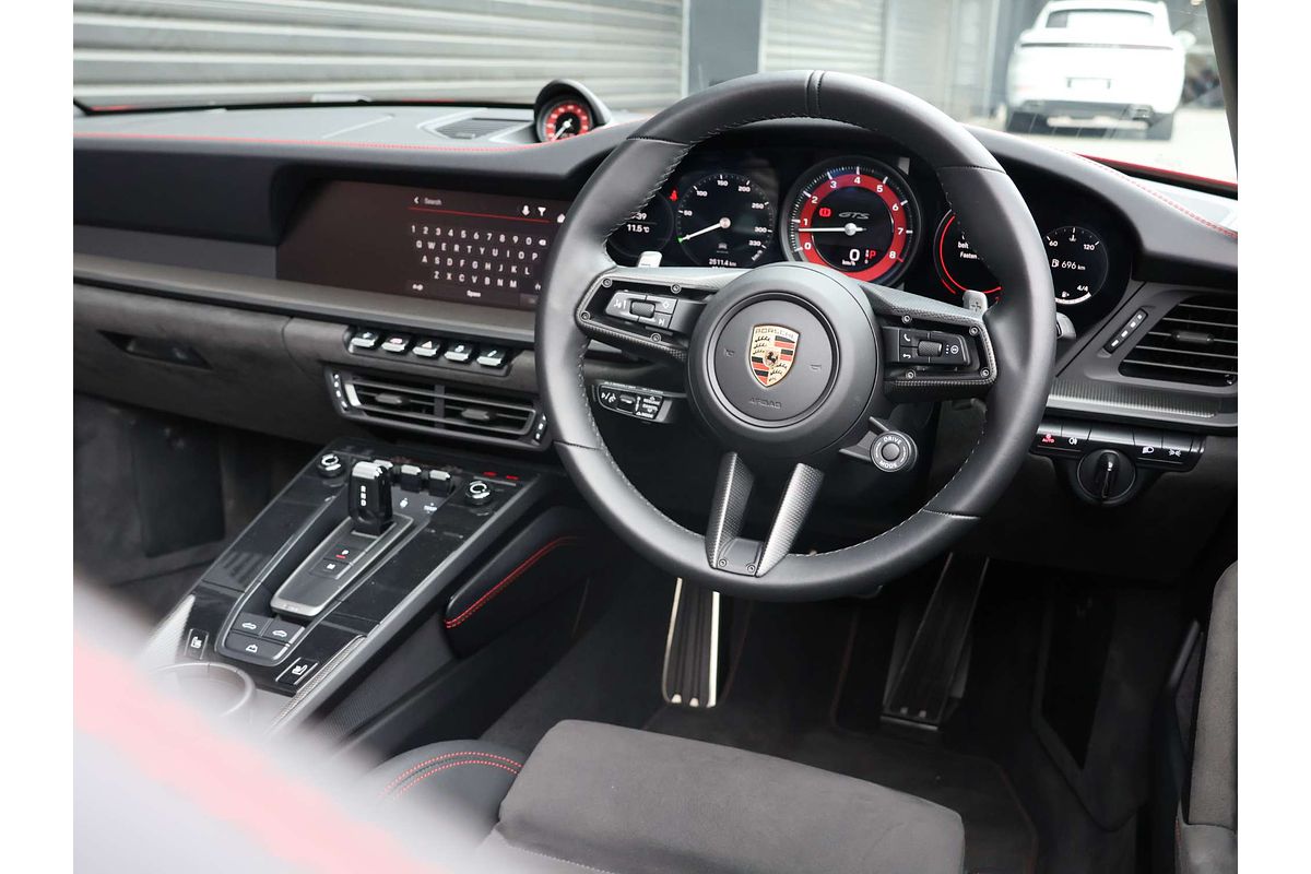 2024 Porsche 911 Carrera GTS 992