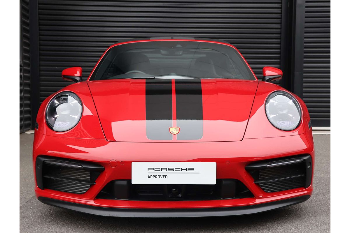 2024 Porsche 911 Carrera GTS 992