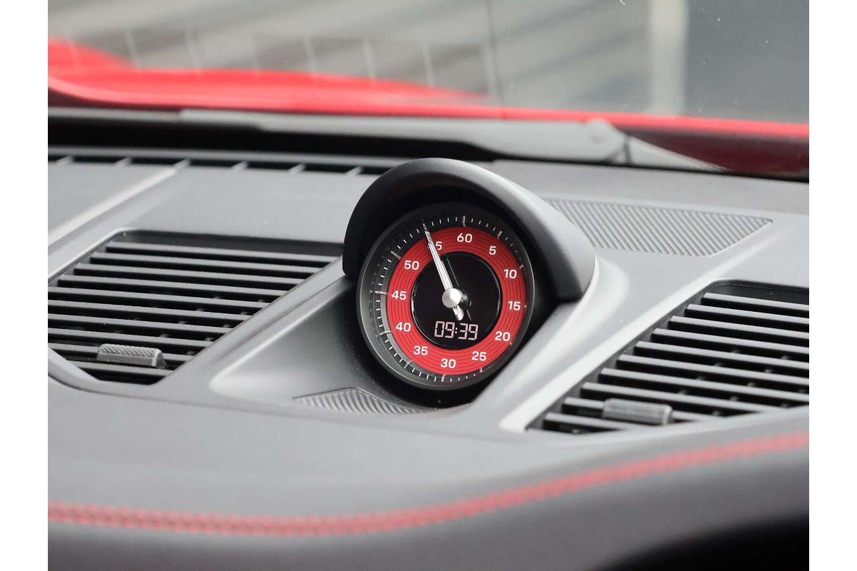 2024 Porsche 911 Carrera GTS 992