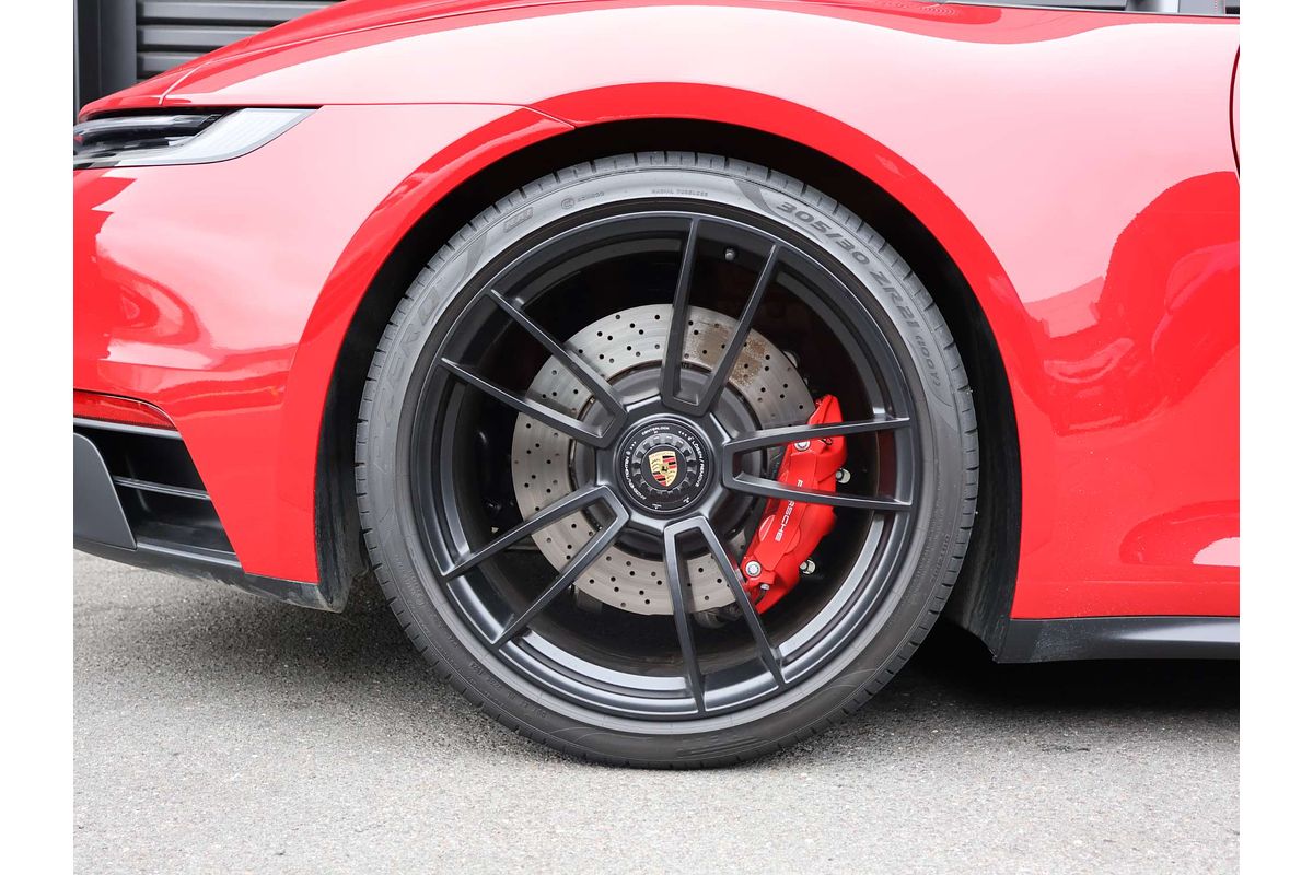 2024 Porsche 911 Carrera GTS 992