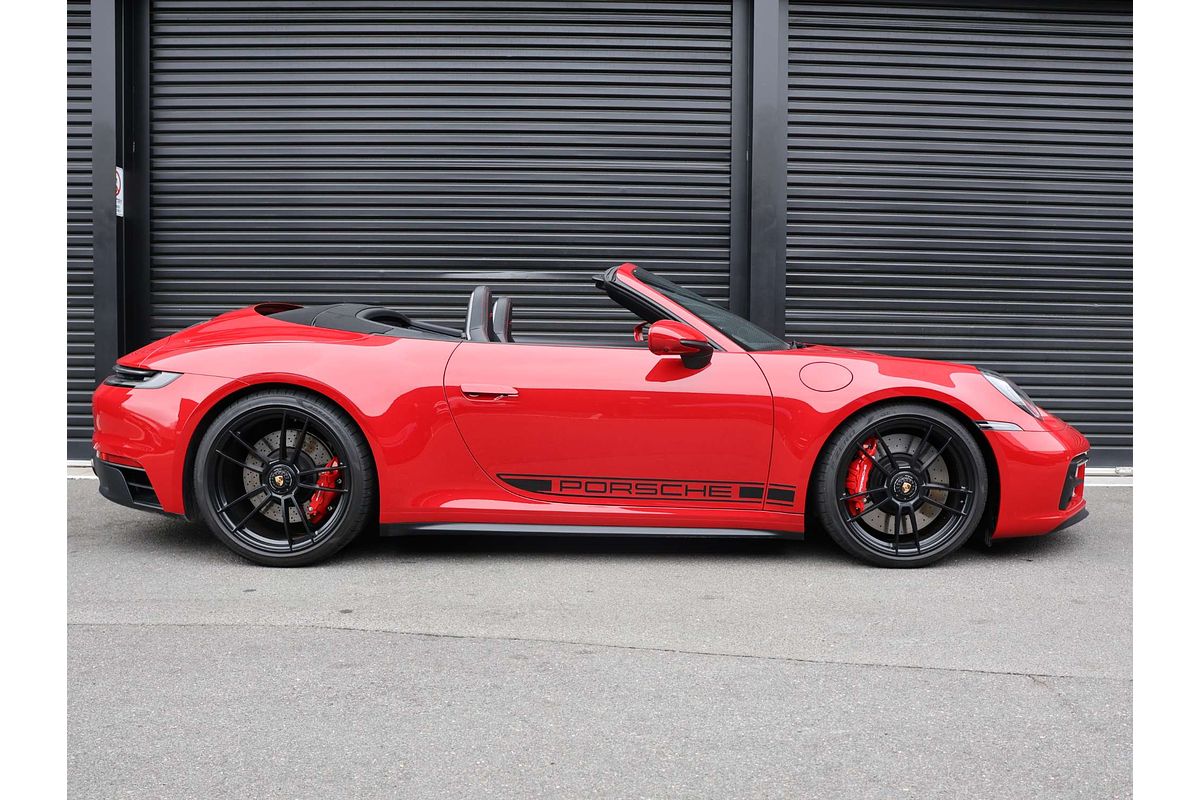 2024 Porsche 911 Carrera GTS 992