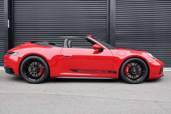 2024 Porsche 911 Carrera GTS 992