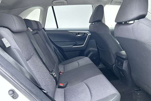 2021 Toyota RAV4 GXL AXAH52R