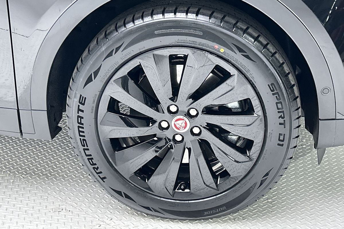 2019 Jaguar E-PACE D240 SE X540