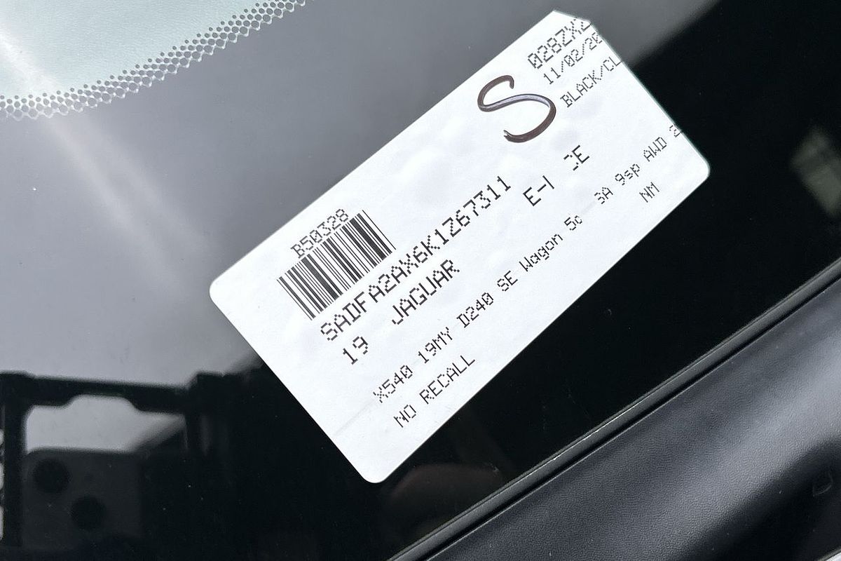 2019 Jaguar E-PACE D240 SE X540
