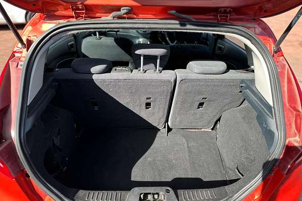 2012 Ford Fiesta LX WT