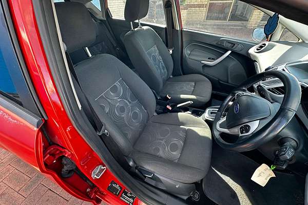 2012 Ford Fiesta LX WT