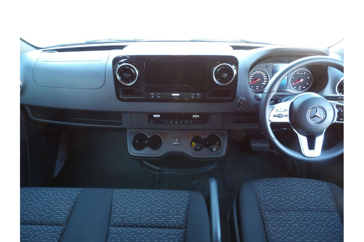 2023 Mercedes-Benz Sprinter 517CDI VS30