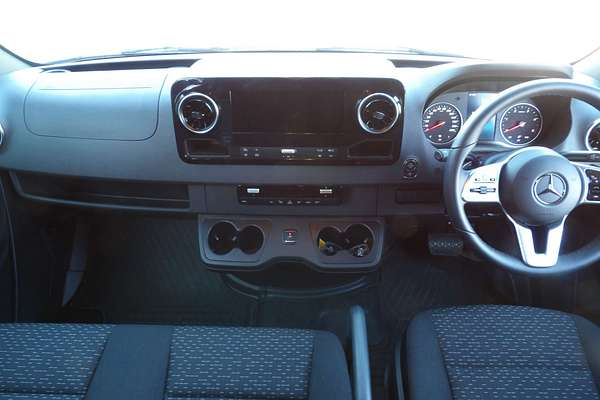 2023 Mercedes-Benz Sprinter 517CDI VS30