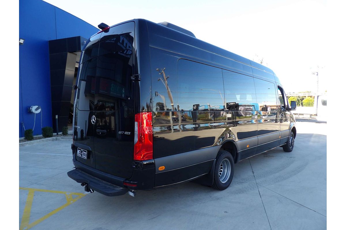 2023 Mercedes-Benz Sprinter 517CDI VS30