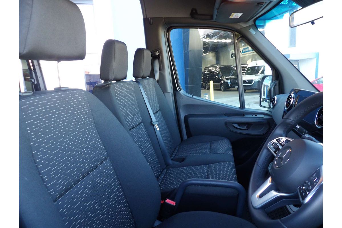 2023 Mercedes-Benz Sprinter 517CDI VS30