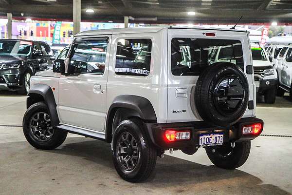 2025 Suzuki Jimny GLX GJ