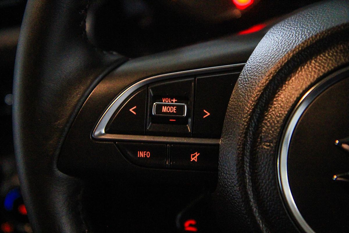 2025 Suzuki Jimny GLX GJ