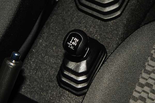 2025 Suzuki Jimny GLX GJ