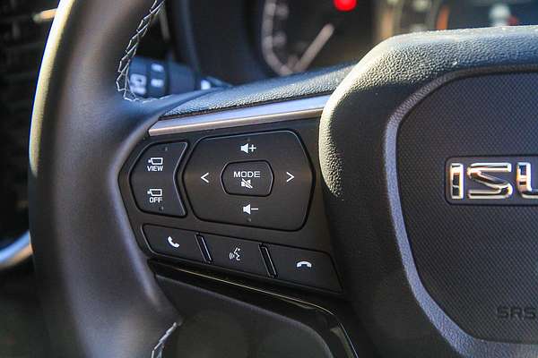 2025 Isuzu MU-X LS-T